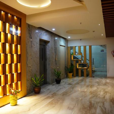 Hotel Lorven ヴィシャーカパトナム エクステリア 写真